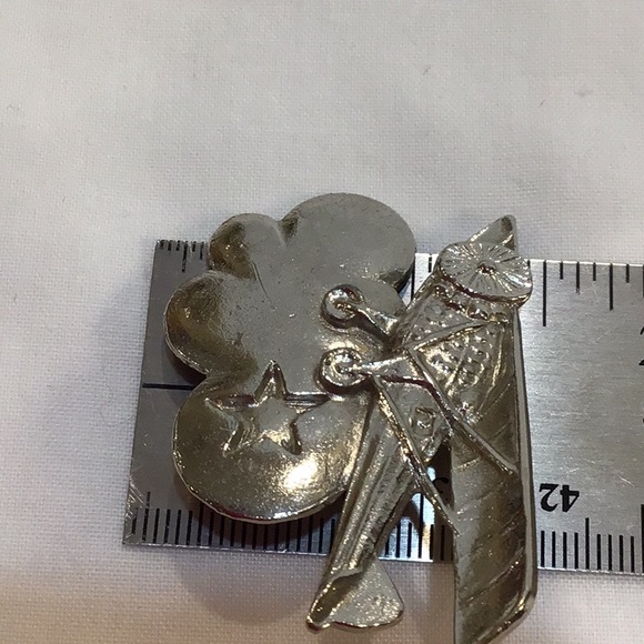 Vintage Biplane silver brooch w/ clouds & star - Picture 4 of 4